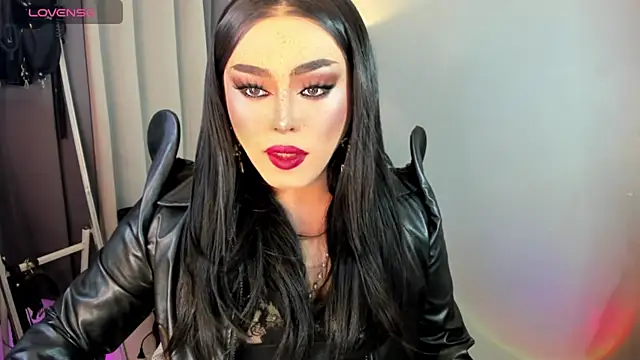 Snapshot of MagnaCumLoader17 chatting on September 13, 8:41 pm MagnaCumLoader17 online show from September 13, 8:41 pm