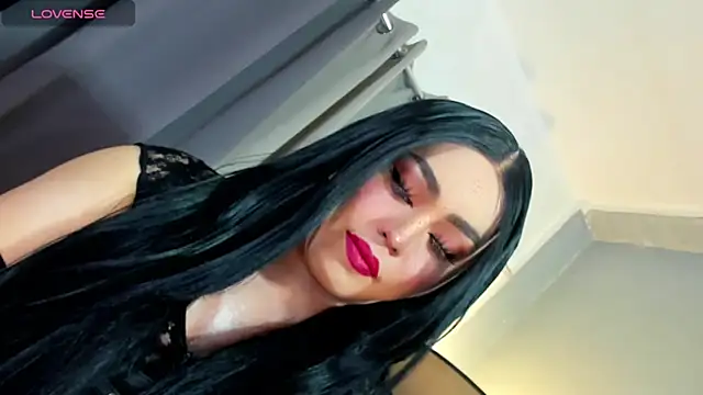 Snapshot of MagnaCumLoader17 chatting on October 15, 10:21 pm MagnaCumLoader17 online show from October 15, 10:21 pm