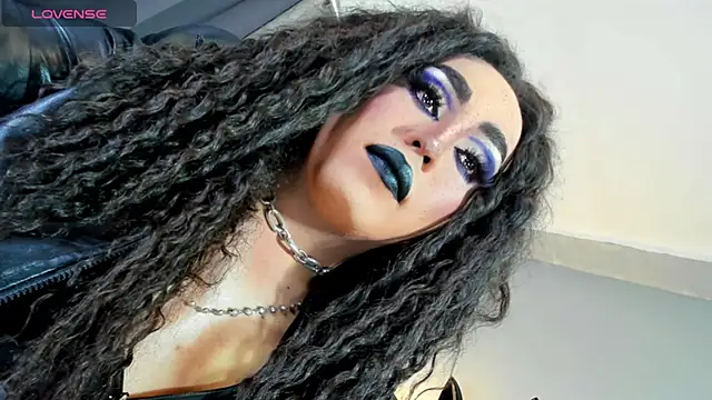 Snapshot of MagnaCumLoader17 chatting on November 3, 9:05 pm MagnaCumLoader17 online show from November 3, 9:05 pm