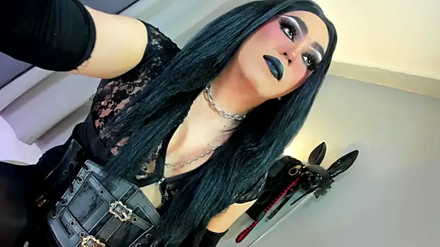 Snapshot of MagnaCumLoader17 chatting on November 20, 10:31 pm MagnaCumLoader17 online show from November 20, 10:31 pm