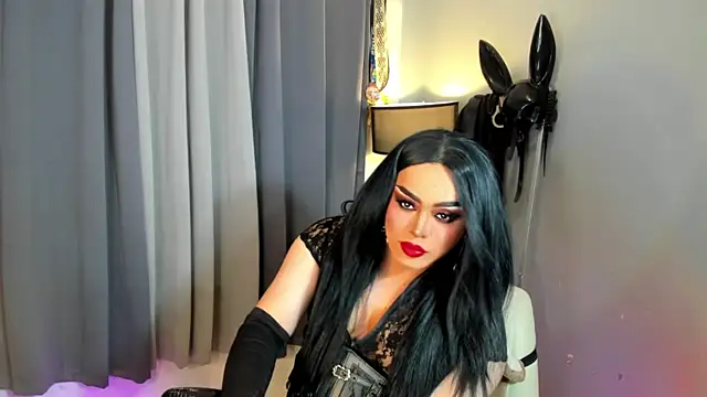 MagnaCumLoader17 online show from January 7, 11:40 pm