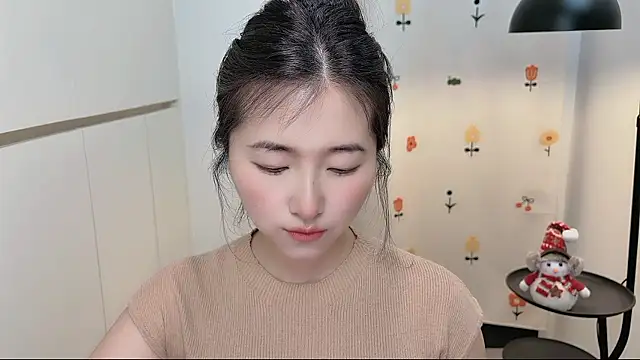Rosalind xixi online show from May 1, 1:16 pm