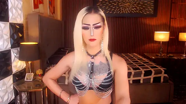 HorseCockDivine online show from April 30, 7:20 pm