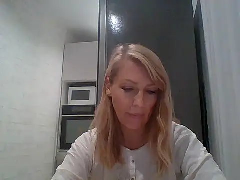 Snapshot of Vexxaa chatting on October 23, 5:55 pm Vexxaa online show from October 23, 5:55 pm