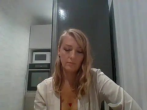 Snapshot of Vexxaa chatting on November 12, 5:02 pm Vexxaa online show from November 12, 5:02 pm