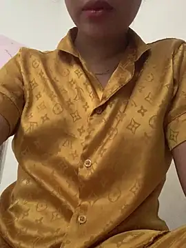 Snapshot of Nguyenha11 chatting on July 25, 2:09 am Nguyenha11 online show from July 25, 2:09 am