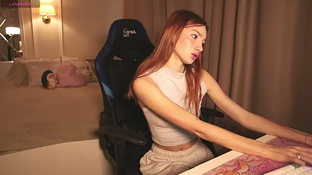 Snapshot of soguesswhat chatting on November 16, 11:27 am soguesswhat online show from November 16, 11:27 am