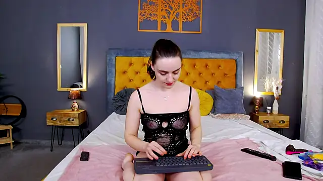 Jessica White  online show from February 20, 4:09 am