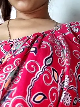 Snapshot of sana-5 chatting on October 9, 7:39 am sana-5 online show from October 9, 7:39 am