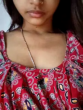 Snapshot of sana-5 chatting on October 16, 7:42 am sana-5 online show from October 16, 7:42 am