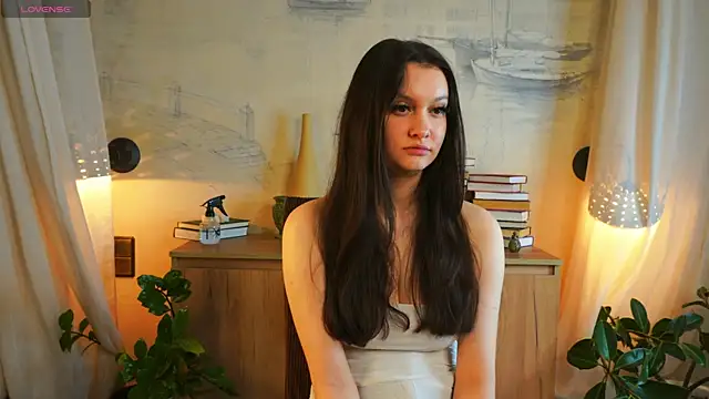 EvaDowe online show from October 11, 7:40 am