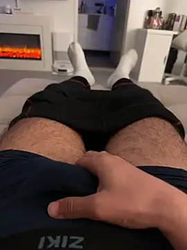 Snapshot of analtake13 chatting on October 22, 7:35 pm analtake13 online show from October 22, 7:35 pm