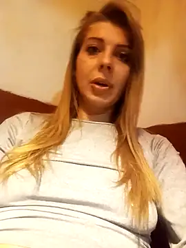 Snapshot of Hyupobigih chatting on November 6, 2:51 pm Hyupobigih online show from November 6, 2:51 pm