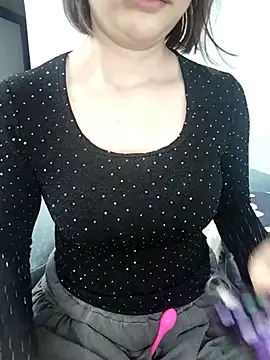 Linh linh01 online show from November 1, 3:58 pm