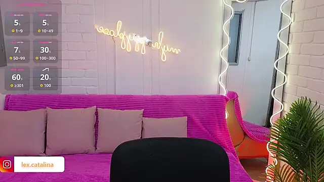 Lexy tay online show from December 1, 11:48 am