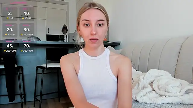 Sunny Rina  online show from May 20, 6:41 am