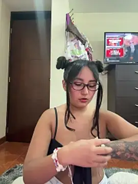 Snapshot of saranghae_ chatting on November 28, 8:44 pm saranghae online show from November 28, 8:44 pm