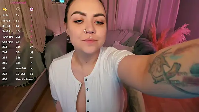 ashton heidii online show from November 10, 10:09 pm