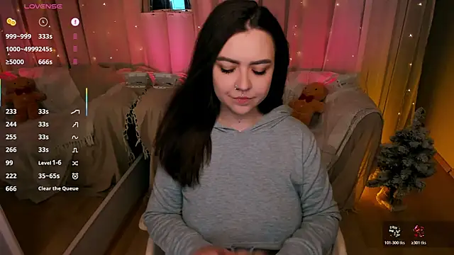 ashton heidii online show from December 21, 12:18 am