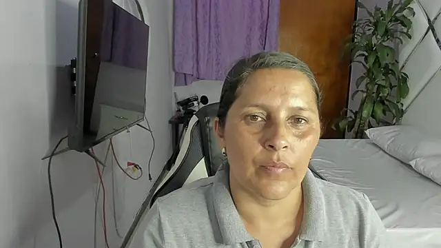 KikaDuque online show from July 17, 7:52 pm