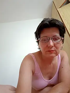 Snapshot of Vera_Elle chatting on July 6, 3:03 pm Vera Elle online show from July 6, 3:03 pm