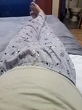 Hugopingonasa2024 online show from March 4, 1:22 am