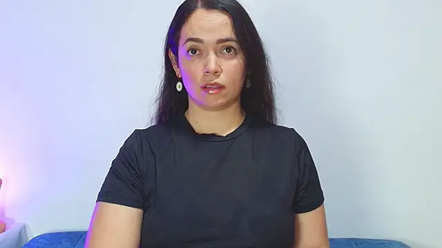 loreen grey online show from May 2, 8:03 pm