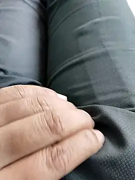 Snapshot of hunk28_6 chatting on November 1, 7:21 am hunk28 6 online show from November 1, 7:21 am