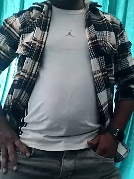 Snapshot of hunk28_6 chatting on November 15, 6:44 am hunk28 6 online show from November 15, 6:44 am