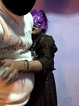 Snapshot of hunk28_6 chatting on December 16, 4:12 pm hunk28 6 online show from December 16, 4:12 pm