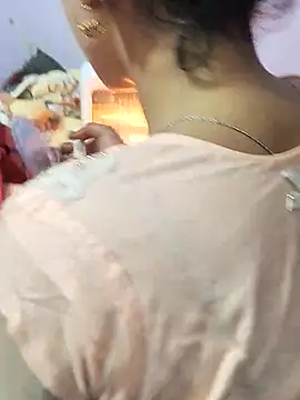 Snapshot of hunk28_6 chatting on December 17, 5:41 pm hunk28 6 online show from December 17, 5:41 pm