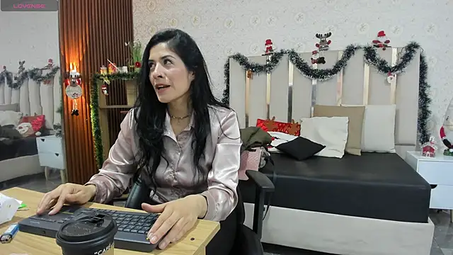 BLUE TAY1 online show from December 17, 12:00 pm