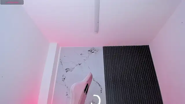 chloesagee online show from July 28, 12:07 am