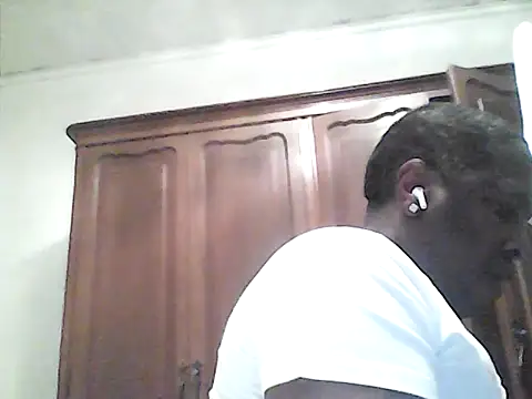 Snapshot of perlados chatting on June 24, 7:24 pm perlados online show from June 24, 7:24 pm