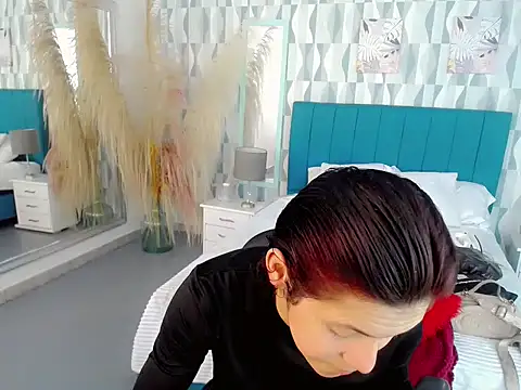 nathalialoes1 online show from November 23, 7:13 pm