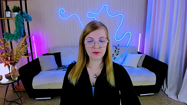 Snapshot of YourUniverser chatting on September 29, 9:14 am YourUniverser online show from September 29, 9:14 am