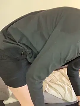 Lesamantssexy online show from February 8, 3:37 pm