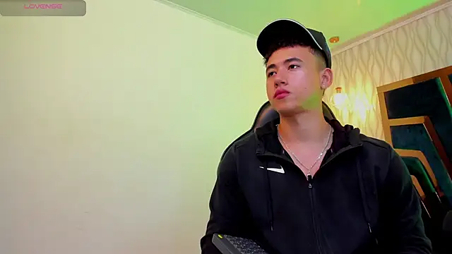 Draven Marceaux online show from September 21, 1:57 pm