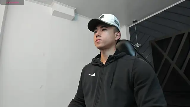 Draven Marceaux online show from December 15, 11:36 am