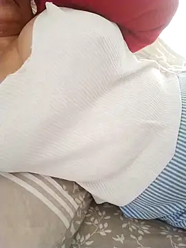 Snapshot of zerdaliii chatting on November 18, 6:07 am zerdaliii online show from November 18, 6:07 am