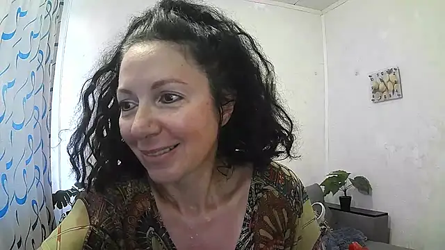 Snapshot of ValleriWind chatting on July 4, 1:56 am ValleriWind online show from July 4, 1:56 am