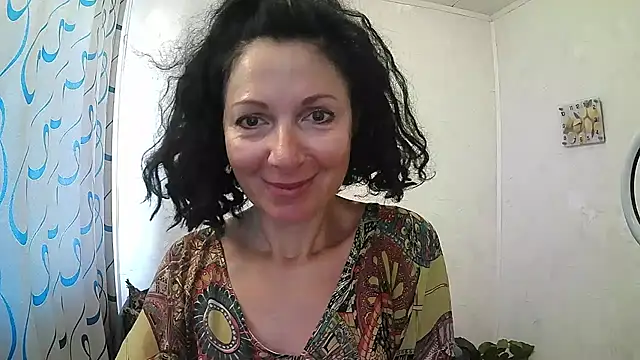 Snapshot of ValleriWind chatting on July 20, 3:43 am ValleriWind online show from July 20, 3:43 am
