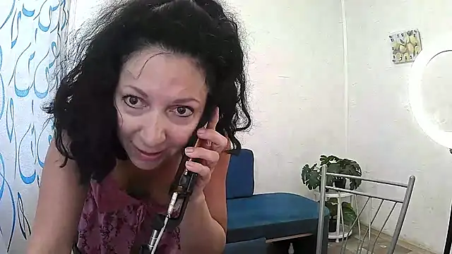Snapshot of ValleriWind chatting on July 23, 9:51 am ValleriWind online show from July 23, 9:51 am