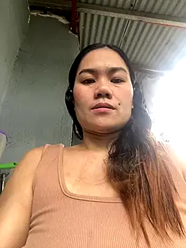 Snapshot of wildpussycat69 chatting on October 14, 6:47 am wildpussycat69 online show from October 14, 6:47 am