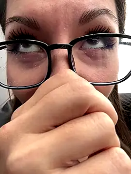 Snapshot of kittyCarrol chatting on September 25, 10:52 am kittyCarrol online show from September 25, 10:52 am