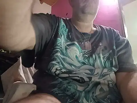 Snapshot of BabyBearMilk chatting on May 11, 4:04 pm BabyBearMilk online show from May 11, 4:04 pm