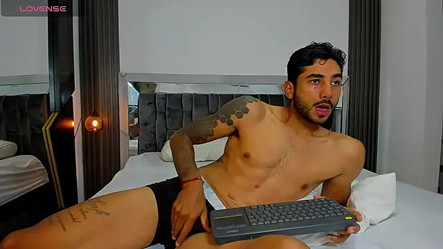 MARC THOMPSON  online show from November 13, 1:10 pm