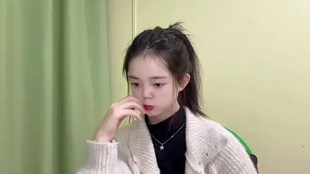 Nicole-13 online show from January 17, 1:27 pm