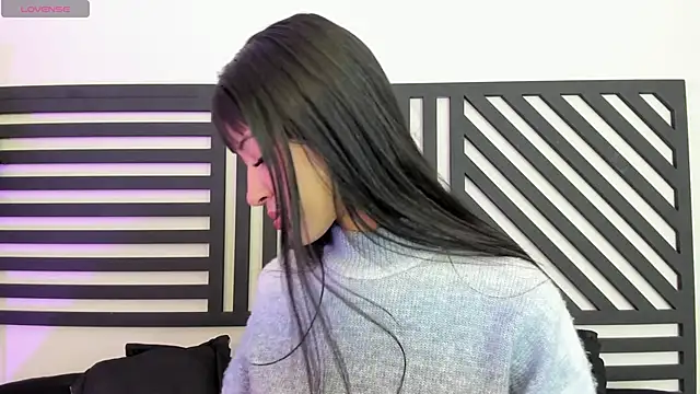 Snapshot of princess_ivy_ chatting on September 19, 12:50 pm princess ivy online show from September 19, 12:50 pm