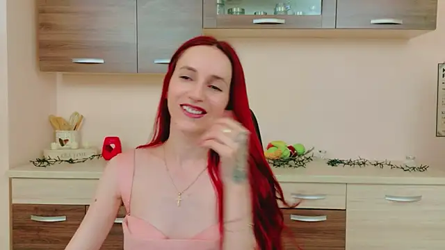 Snapshot of Julia_Jae chatting on June 11, 6:33 am Julia Jae online show from June 11, 6:33 am